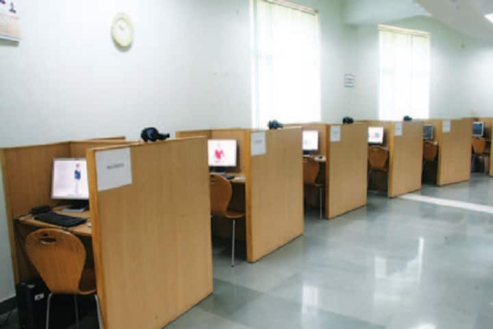 Morarji Desai National Institute of Yoga campus in New Delhi, Delhi, India — photo 4