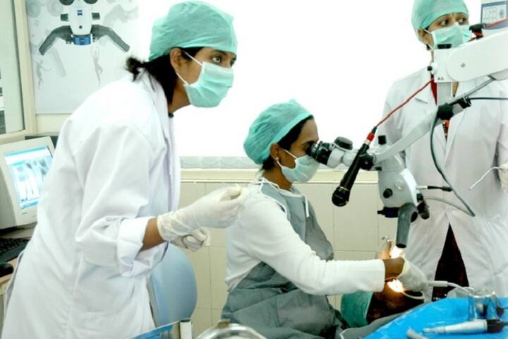SRM Dental College campus in Chennai, Tamil Nadu, India — photo 4