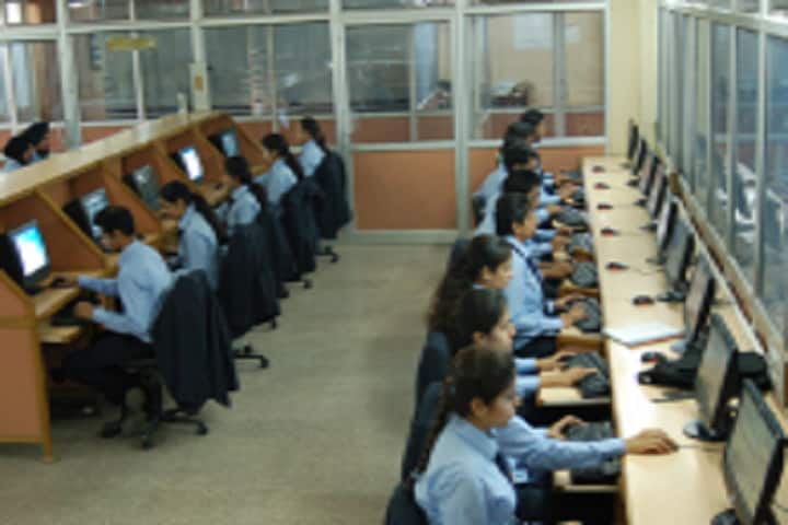 Amardeep Singh Shergill Memorial College campus in Hakimpur, Punjab, India — photo 3