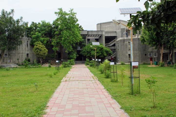 VGEC Ahmedabad campus in Ahmedabad, Gujarat, India — photo 2