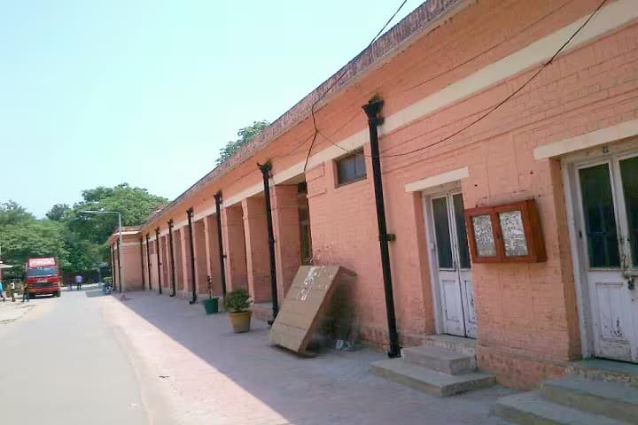Satish Chandra Dhawan Government College campus in Ludhiana, Punjab, India — photo 2