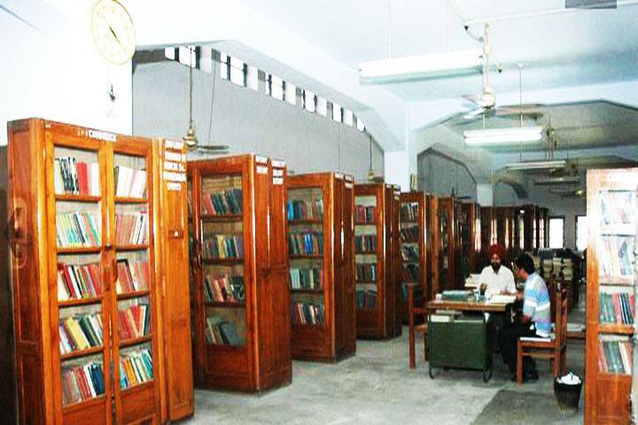 Satish Chandra Dhawan Government College campus in Ludhiana, Punjab, India — photo 5