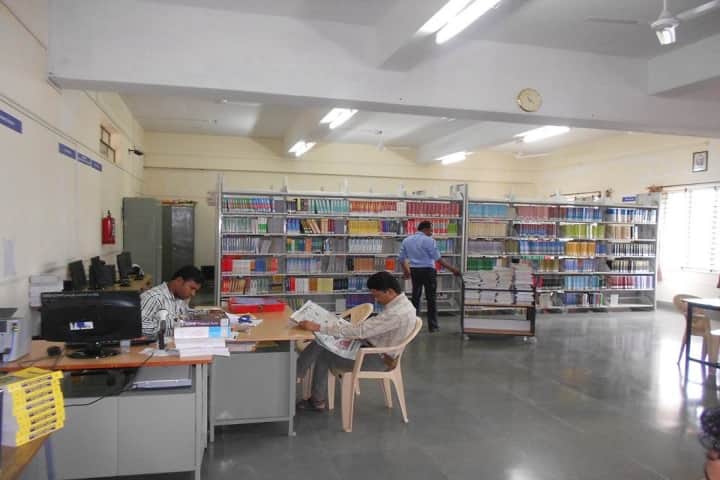Cummins College of Engineering for Women Nagpur campus in Nagpur, Maharashtra, India — photo 4
