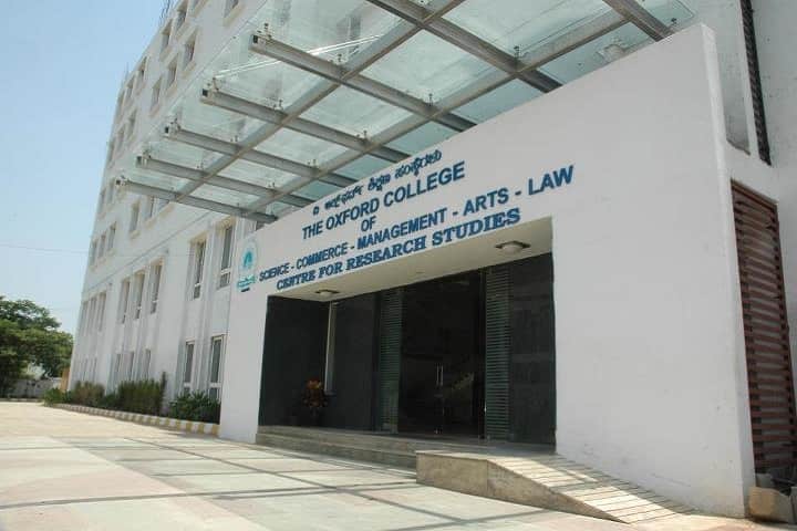 The Oxford College of Science campus in Bangalore, Karnataka, India — photo 1