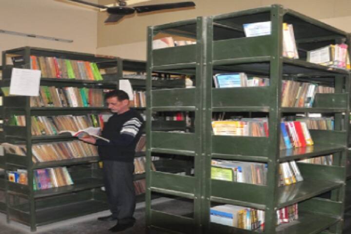 SD PG College campus in Panipat, Haryana, India — photo 4