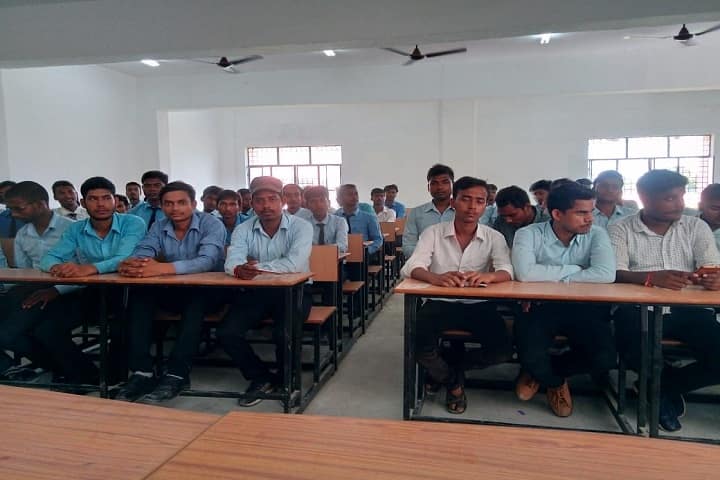 Mahamaya Polytechnic of Information Technology campus in Bahraich, Uttar Pradesh, India — photo 2