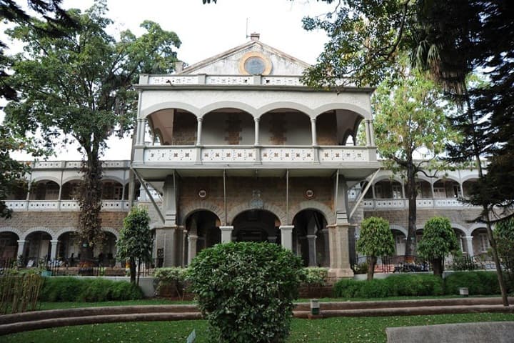 Lingaraj College campus in Belgaum, Karnataka, India — photo 1