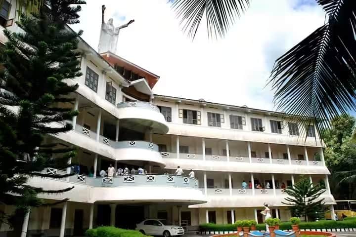 Emmanuel College campus in Thiruvananthapuram, Kerala, India — photo 1