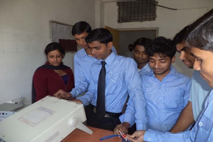 Azmet Institute of Technology campus in Kishanganj, Bihar, India — photo 3