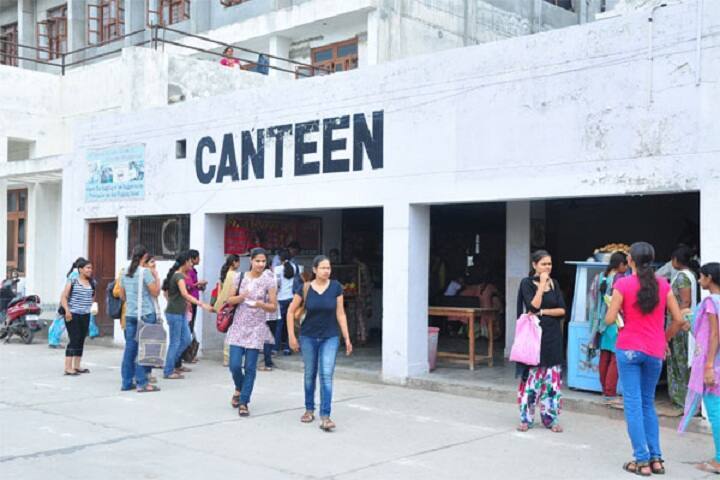 GVM Girls College campus in Sonipat, Haryana, India — photo 5