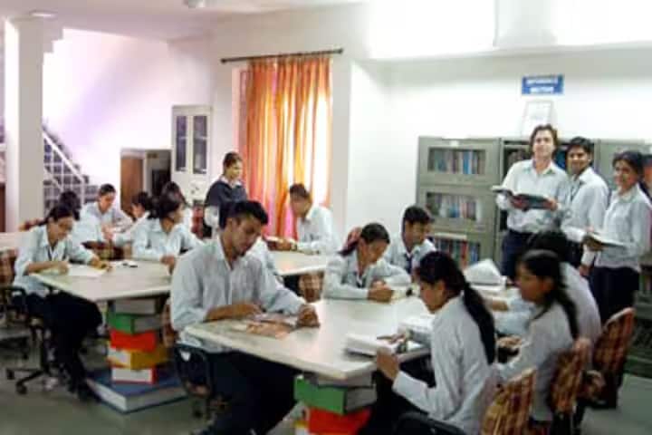 St Ann's College campus in Angamaly, Kerala, India — photo 5