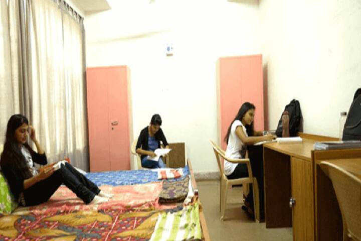 SR University campus in Warangal, Telangana, India — photo 3