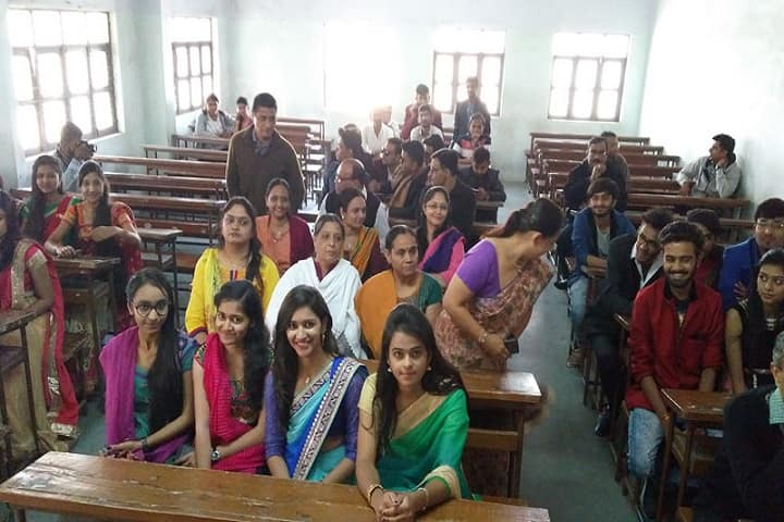KK Shah Jarodwala Maninagar Science College campus in Ahmedabad, Gujarat, India — photo 2