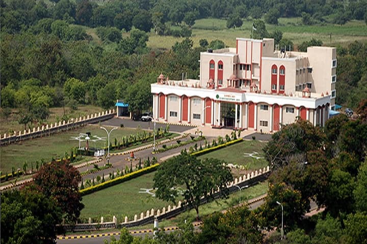 Dr Panjabrao Deshmukh Krishi Vidyapeeth campus in Akola, Maharashtra, India — photo 1