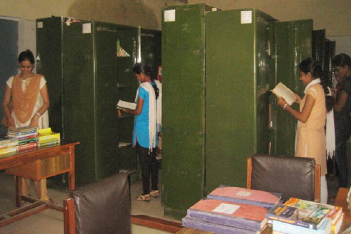 Rajkiya Mahila Snatkottar Mahavidyalaya campus in Banda, Uttar Pradesh, India — photo 4