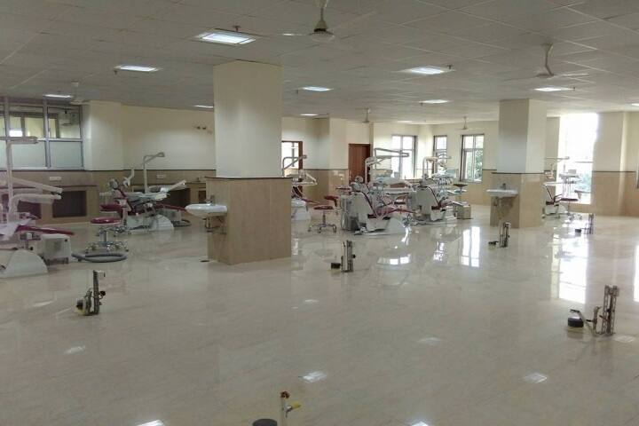 Indira Gandhi Government Dental College and Hospital campus in Jammu, Jammu and Kashmir, India — photo 4