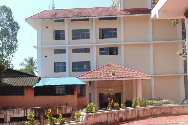 GEC Barton Hill campus in Thiruvananthapuram, Kerala, India — photo 3