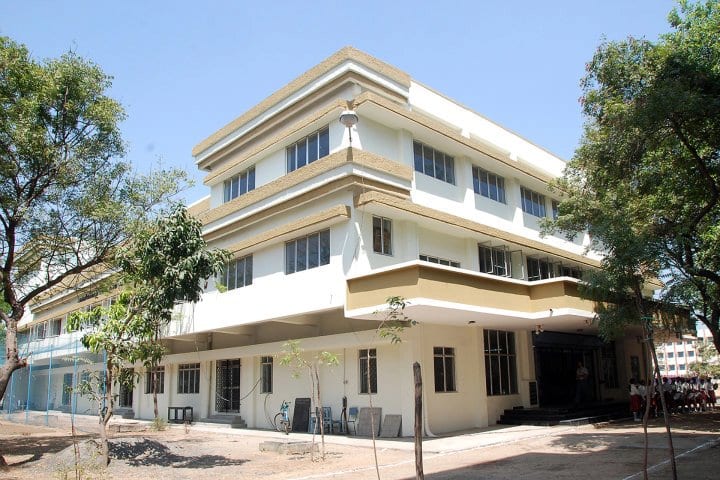 Valliammal College for Women campus in Chennai, Tamil Nadu, India — photo 2