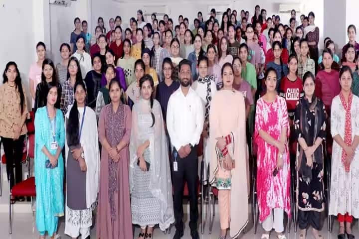 KVA DAV College For Women campus in Karnal, Haryana, India — photo 6