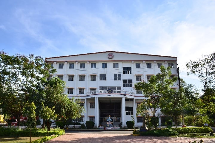 NRI Institute of Pharmacy campus in Bhopal, Madhya Pradesh, India — photo 1