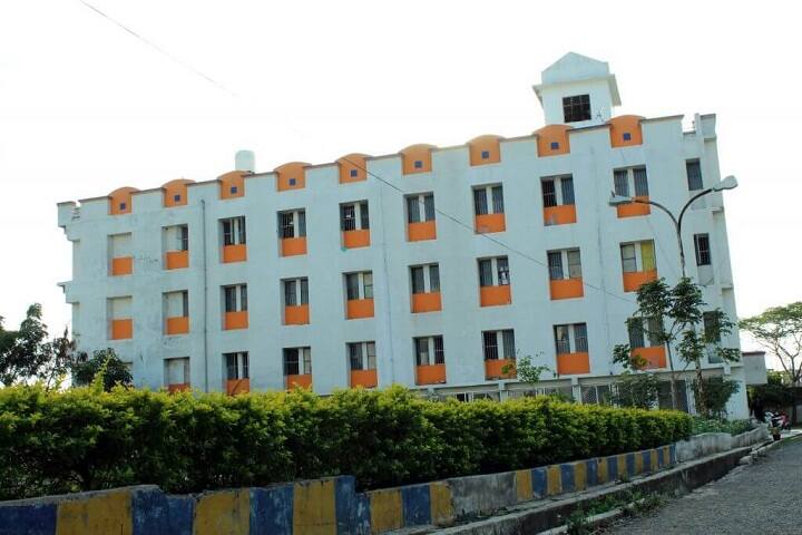 NRI Institute of Pharmacy campus in Bhopal, Madhya Pradesh, India — photo 3