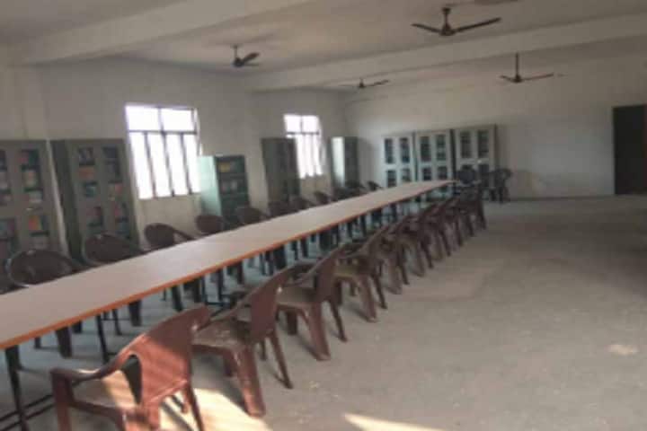 Model Divine Mahila College campus in Baghpat, Uttar Pradesh, India — photo 2