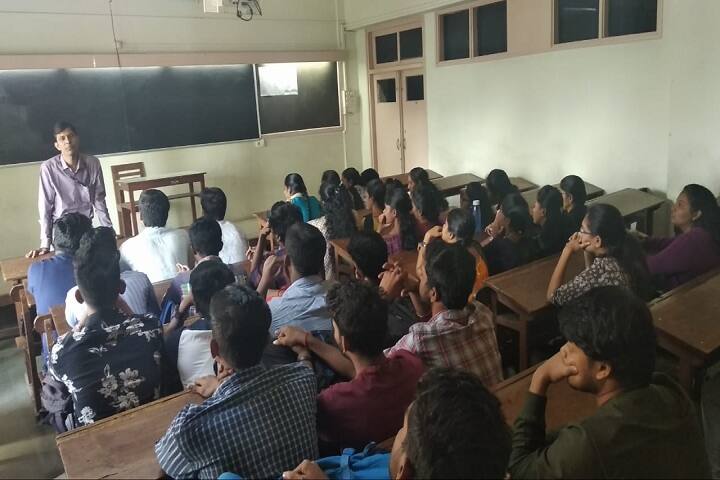 SIES College of Commerce and Economics campus in Mumbai, Maharashtra, India — photo 3