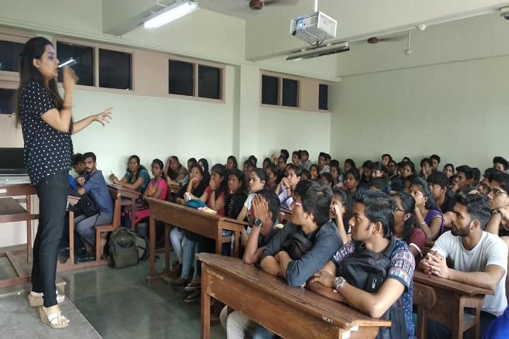 SIES College of Commerce and Economics campus in Mumbai, Maharashtra, India — photo 6