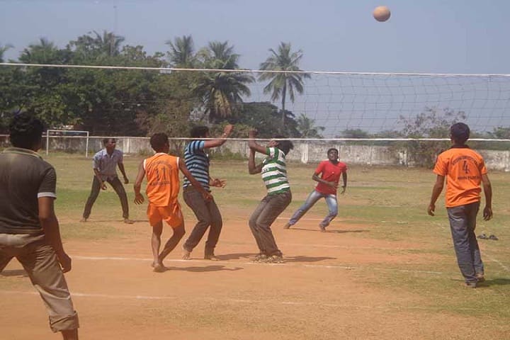 YVNR Government Degree College campus in Eluru, Andhra Pradesh, India — photo 4