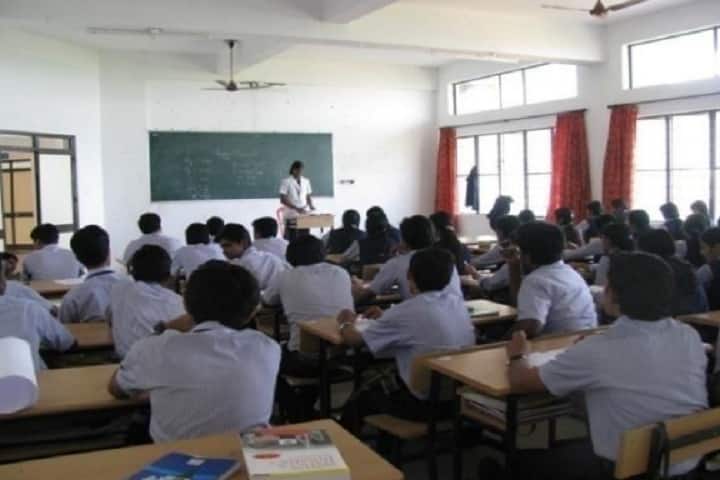 Sreepathy Institute of Management and Technology campus in Palakkad, Kerala, India — photo 4