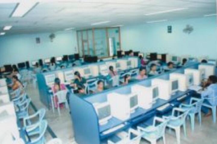 TJPS College campus in Guntur, Andhra Pradesh, India — photo 4