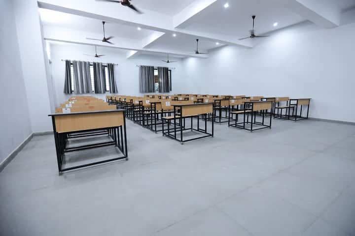The University of North West Himalayas campus in Dehradun, Uttarakhand, India — photo 5
