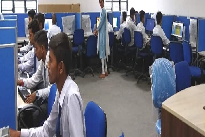 Government Polytechnic campus in Pantnagar, Uttarakhand, India — photo 4