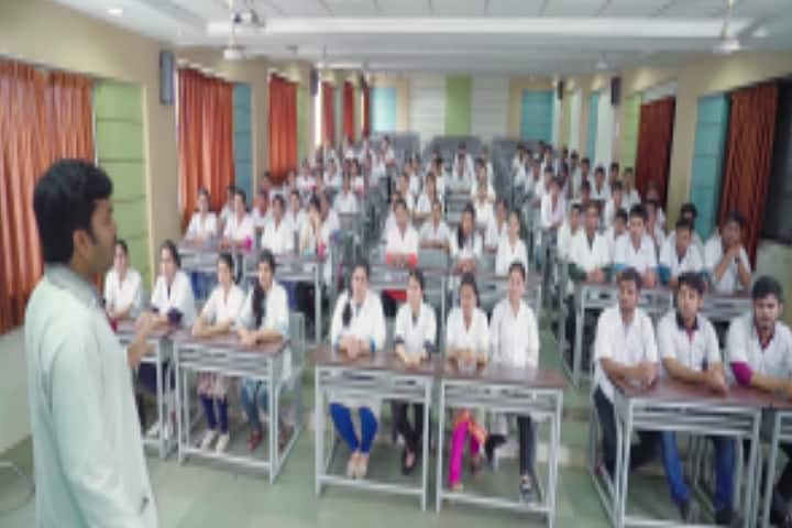 DY Patil College of Nursing campus in Kolhapur, Maharashtra, India — photo 3
