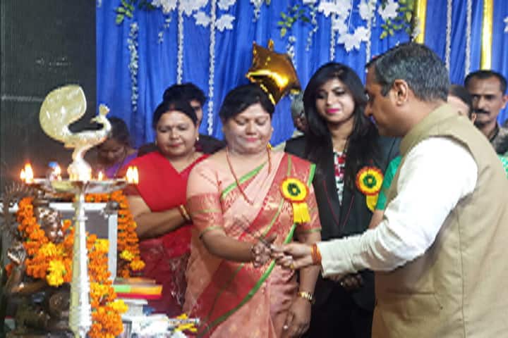 D P Vipra College campus in Bilaspur, Chhattisgarh, India — photo 6