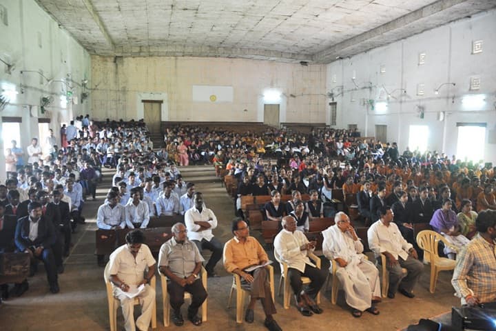 Akkineni Nageswara Rao College campus in Gudivada, Andhra Pradesh, India — photo 3