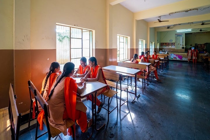 Sri Durga Malleswara Siddhartha Mahila Kalasala campus in Vijayawada, Andhra Pradesh, India — photo 3