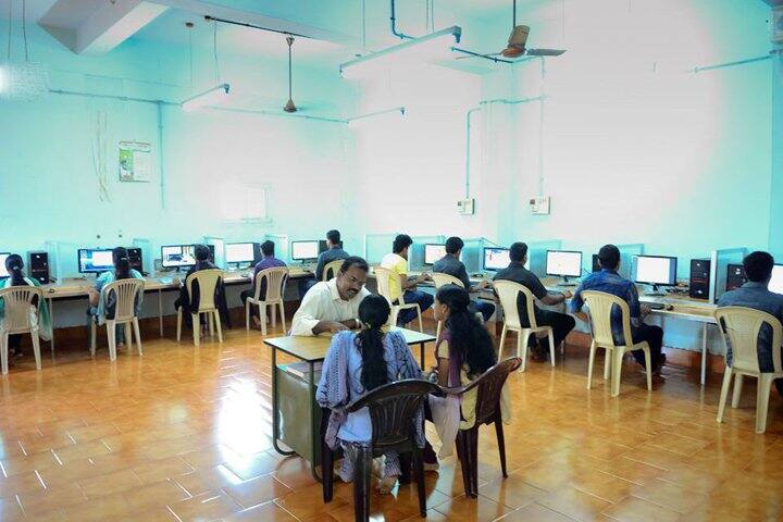 Mahatma Gandhi College campus in Kannur, Kerala, India — photo 3