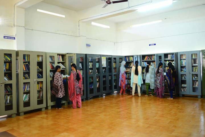Mahatma Gandhi College campus in Kannur, Kerala, India — photo 5