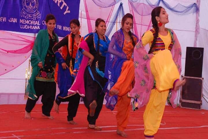 Devki Devi Jain Memorial College for Women campus in Ludhiana, Punjab, India — photo 6