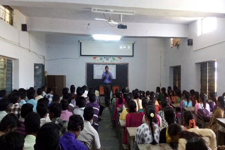 KH Government Degree College campus in Dharmavaram, Andhra Pradesh, India — photo 5