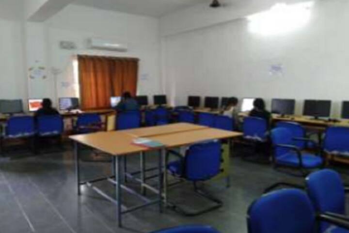 Dr Abdul Haq Urdu University campus in Kurnool, Andhra Pradesh, India — photo 5