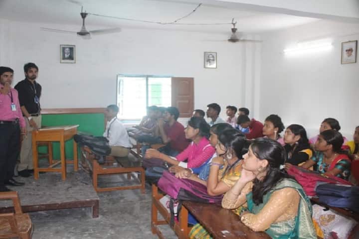 Raiganj University campus in Raiganj, West Bengal, India — photo 3