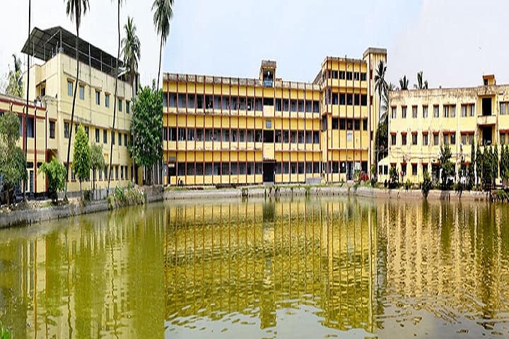 Uluberia College campus in Howrah, West Bengal, India — photo 1