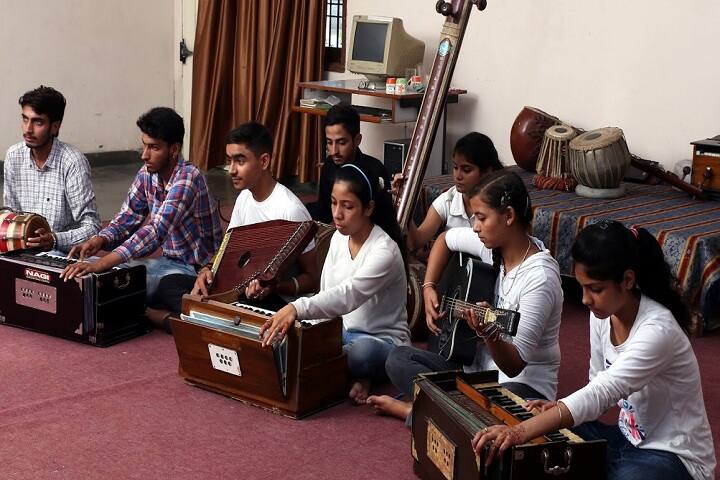Gobindgarh Public College campus in Ludhiana, Punjab, India — photo 4