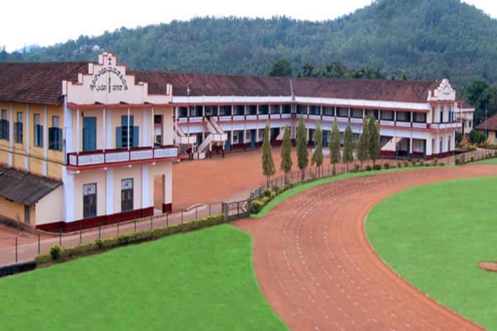 St Philomena College campus in Puttur, Karnataka, India — photo 2