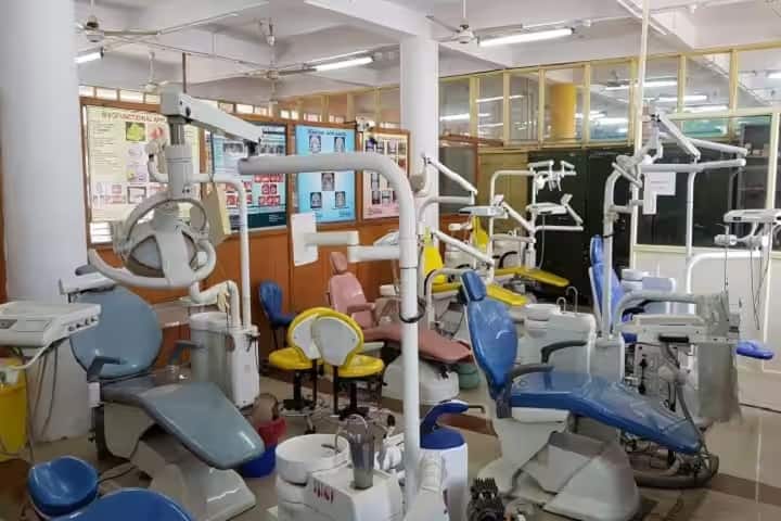 Government Dental College and Hospital campus in Aurangabad, Maharashtra, India — photo 2