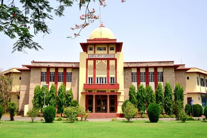 Kanoria PG Mahila Mahavidyalaya campus in Jaipur, Rajasthan, India — photo 1