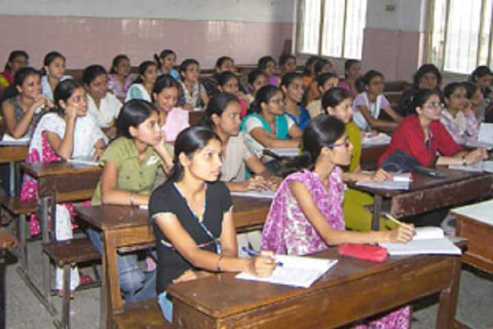 SPN Doshi Women's College campus in Mumbai, Maharashtra, India — photo 2