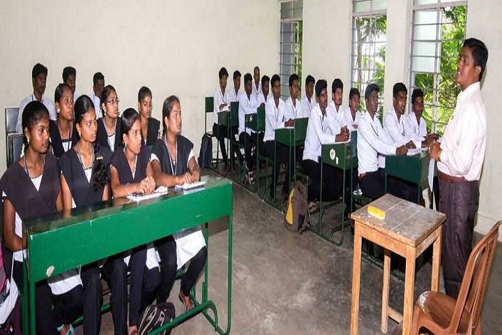 Perunthalaivar Kamarajar Arts College campus in Puducherry, India — photo 5